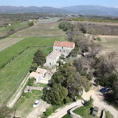 Holiday home Mas De La Plume D'ange Grignan